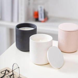 AIKUN Bougies d'aromathérapie parfumées en cire de soja, pot en céramique de luxe personnalisé de marque privée - Product Image 6