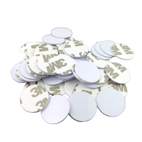 NFC 215 impermeable Control de acceso comercial PVC moneda etiqueta tarjeta pegatina 25mm diámetro con Chip 1K e interfaz RFID 13,56 MHz