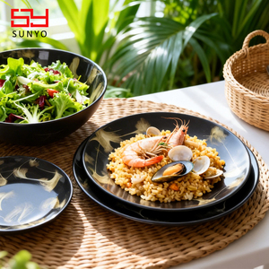 Set da Pranzo in Vetro Nero con Motivo Dorato in Rilievo, Elegante Servizio di Piatti per Casa, Hotel e Ristoranti Raffinati, Fornitura all'Ingrosso - Product Image 5