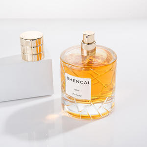 Fragancia de Lujo, Botella de Perfume Transparente de 50 ml/1.7 oz y 100 ml, con Ventana para Etiqueta, Cilindro Tallado, Pulverizador y Tapa de <span class=keywords><strong>Zamak</strong></span> - Product Image 2