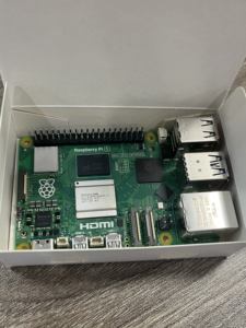 Placa de Desarrollo Longwei <span class=keywords><strong>Raspberry</strong></span> <span class=keywords><strong>Pi</strong></span> 5 con 8GB de RAM, BCM2712 de 64 bits, A76 de Cuatro Núcleos a 2.4GHz, LPDDR4X-4267 SDRAM, PoE+ - Product Image 6
