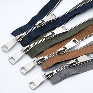 Vente en gros personnalisée 5 #   <span class=keywords><strong>Fermeture</strong></span> éclair bidirectionnelle en métal, dents en laiton, noire, écologique, durable, à verrouillage automatique, <span class=keywords><strong>double</strong></span> ouverture - Product Image 4