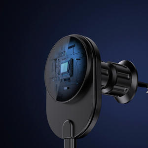 Ultimo Modello di Supporto per Auto con Caricatore Wireless e Cablato PD, Magneti N52 Potenti, Compatibile con Nuovi iPhone e Auto Elettriche - Product Image 6