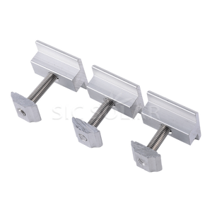 Les pinces moyennes argentées ou noires pourraient fixer le <span class=keywords><strong>panneau</strong></span> <span class=keywords><strong>solaire</strong></span> <span class=keywords><strong>sur</strong></span> le <span class=keywords><strong>rail</strong></span>. - Product Image 6