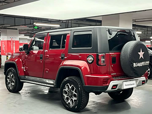 <span class=keywords><strong>BAIC</strong></span> BJ40 ที่เชื่อถือได้ ใช้ได้กับน้ำมันเบนซิน 92  ถังน้ำมันขนาดใหญ่ 75 ลิตร เบาะหนัง ระยะทางวิ่งไกล เหมาะสำหรับผู้ซื้อชาวแอฟริกัน - Product Image 4