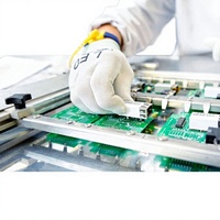 Services de fabrication de circuits imprimés Rogers personnalisés avec finition de surface ENIG, blindage RF/EMI, cuivre 35 µm, épaisseur 2 mm - Marque ODM/OEM