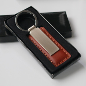 <span class=keywords><strong>Porte</strong></span>-<span class=keywords><strong>clés</strong></span> en <span class=keywords><strong>cuir</strong></span> véritable de luxe personnalisé avec logo métallique vierge de l'usine Xieyuan - Product Image 2