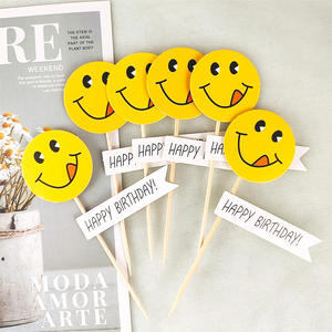 Cartes d'affichage <span class=keywords><strong>de</strong></span> cupcakes en papier dans le style des cupcakes en filet <span class=keywords><strong>de</strong></span> style Ins, 6 pièces par paquet - Product Image 3