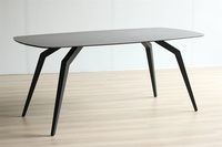 Usine chinoise vend personnalisé moderne léger luxe pieds en métal céramique table de table verre trempé meubles de salle à manger 4 places table