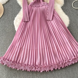 Women's Denim V-neck Pleated Maxi <b>Dress</b> Spaghetti <b>Strap</b> High Waist Vintage Lace Casual Daily Elegant <b>Dress</b> - Product Image 6