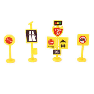 Juego de simulación estática de señales de tráfico de <span class=keywords><strong>juguete</strong></span>, vehículos de construcción de <span class=keywords><strong>juguete</strong></span>, barricadas y señales de instrucción. - Product Image 3
