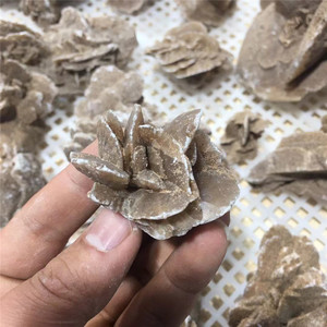 Pierre brute de quartz brut naturelle, décoration pour la maison, vente en gros, cristal naturel, rose du désert pour la guérison, vente en gros - Product Image 5