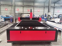2026 Baru untuk RFL-C6000 6000W Sumber Pemotongan Laser Serat Multi-modul Berdaya Tinggi 1070nm dengan Garansi 3 Tahun