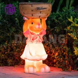 Luz decorativa con diseño de conejo y maceta para exteriores, para decoración de parques y jardines, con clasificación IP65. - Product Image 4