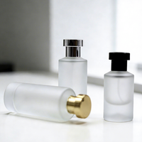 Flacon pulvérisateur cylindrique en verre vide avec diffuseur à bâtonnets pour parfums, soins de la peau et huiles essentielles - Rechargeable