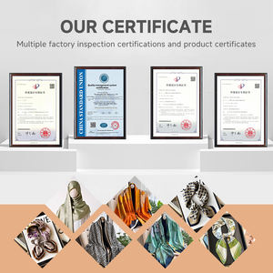 Sciarpa Sottile Classica Versatile in Seta Nera e Bianca di Alta Gamma - Delicata ed <span class=keywords><strong>Elegante</strong></span> Sciarpa Piccola in Vera Seta di Gelso 100% - Product Image 6