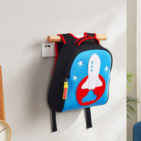 Porte-clés pour chambre OEM Porte-clés pour casque d'écoute Crochets noirs en métal Cintre mural pour sac à dos à un étage
