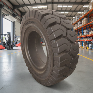 Pneu plein de chariot élévateur de qualité supérieure 28x9-15 23x9-10, construction résiliente, <span class=keywords><strong>roues</strong></span> sans air sans entretien pour la manutention de matériaux lourds - Product Image 4