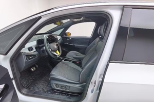 <span class=keywords><strong>Voiture</strong></span> urbaine électrique compacte d'occasion pour ID.3 2023, version Pure Smart Trim améliorée, conduite à gauche, automatique, Euro VI, faible coût d'exploitation - Product Image 4