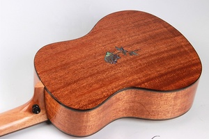 Ukelele acústico bonito profesional Chihiro de 26 pulgadas, ukelele de madera de caoba de cedro de China, para uso en el sector de la automoción, para uso en el hogar - Product Image 5