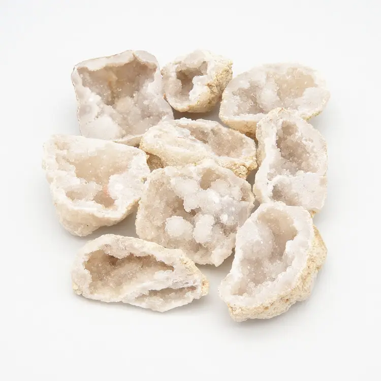 كريستالات طبيعية عالية الجودة للبيع بالجملة أحجار علاجية من العقيق الأبيض الخام منتجات التأمل والزينة