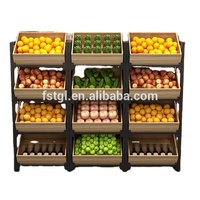 Étagère de présentation en bois robuste à 4 niveaux avec supports métalliques : Améliorez la présentation des fruits et légumes de votre supermarché