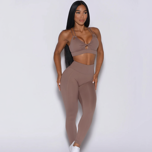 Leggings en forme de bronzage avec logo personnalisé en gros Leggings d'entraînement de la vie active Leggings de yoga et de gymnastique à la taille haute pour les femmes - Product Image 1