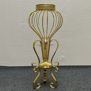Vente en gros <span class=keywords><strong>de</strong></span> porte-fleurs en métal doré, <span class=keywords><strong>centre</strong></span> <span class=keywords><strong>de</strong></span> <span class=keywords><strong>table</strong></span> élégant pour événements, style moderne chinois <span class=keywords><strong>vintage</strong></span>, nouveauté - Product Image 4