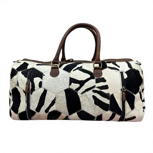 B S International - Bolso de Hombro Unisex de Cuero Vacuno 100% Natural, Estilo Vintage con Cremallera, Ligero y de Gran Capacidad para Viajes - Product Image 5