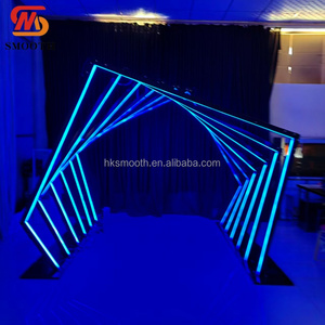 ซุ้มไฟ RGB รูปทรงเรขาคณิตสำหรับตกแต่งทางเดินงานแต่งงาน SMS - Product Image 2