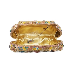 Bolso de Noche Elegante para Mujer con Diseño Floral Esmaltado, Cartera de Mano Brillante con Cristales para Fiesta, Boda o Salida Nocturna - Product Image 3