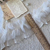 Dentelle personnalisée en polyester à volants, garnie de motifs floraux, bordure festonnée en pétales, dentelle en mousseline multicouche