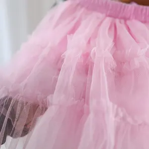 Saia plissada de tule para meninas, saia tutu preto e branco com forro de camada de babado para crianças, atacado baixo MOQ