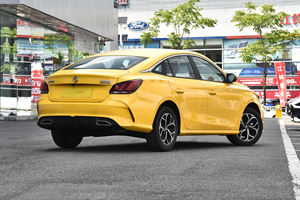 Disponibile MG 5 in 2025 Dubai 180DVVT manuale Saic MG5 Car 1.5L 129Ps 5 marce manuale 4 porte 5 posti berlina vendita diretta all'ingrosso - Product Image 4