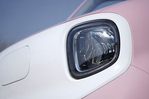 Vehículo Eléctrico Inteligente EEC COC de 4 Ruedas y 3 Puertas con Caja de Cambios Automática, Cero Emisiones, Volante a la Izquierda, Motor EV, Autonomía de 401-500 km - Product Image 5