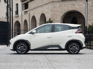 รถยนต์ BYD Seagull มือสอง ไฟฟ้าล้วน เกียร์อัตโนมัติ รุ่น <span class=keywords><strong>City</strong></span> <span class=keywords><strong>Hatchback</strong></span> ระยะทางวิ่ง 405 กม. (ตามมาตรฐาน CLTC) แบตเตอรี่ Blade ขับเคลื่อนล้อหน้า ไมล์น้อย ไม่เคยเกิดอุบัติเหตุ ขายส่ง - Product Image 4