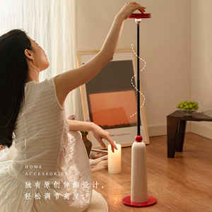 Lámpara de Mesa de Lujo Moderna, Recargable, Táctil, con Altura Ajustable, Estilo Artístico Creativo, Convertible en Lámpara de Pie Minimalista - Product Image 6