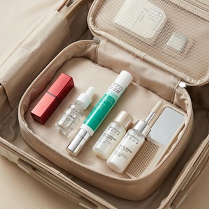 Tubo Cosmetico Verde Personalizzato con Testina Massaggiante in Lega di Zinco <span class=keywords><strong>per</strong></span> Crema <span class=keywords><strong>Occhi</strong></span> e Siero, Confezione Professionale <span class=keywords><strong>per</strong></span> Skincare, Tubo Morbido 15ml - Product Image 6