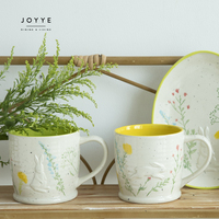 JOYYE Vaisselle de table en céramique haut de gamme, personnalisée, faite à la main, avec motif en relief, assiettes, bols, tasses