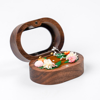 Nouvelle boîte à alliances en bois avec fleurs préservées, vente directe d'usine, cadeau floral pour la Saint-Valentin, mariage
