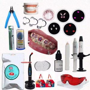 Accessoire de blanchiment <span class=keywords><strong>dentaire</strong></span> polyvalent pour kit de présentation de <span class=keywords><strong>colle</strong></span> à cristaux, lampe de polymérisation à usage commercial, expédition par voie maritime uniquement - Product Image 1