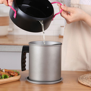 Boite pulvérisateur pour huile de cuisson, récipient pour distributeur d'huile, réservoir, bouteilles, filtre, <span class=keywords><strong>cuisine</strong></span>, capacité de 1,5 l/1,3 l, nouveau - Product Image 2