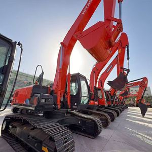 Excavatrice Hitachi ZX240 en excellent état |   Excavatrice sur chenilles ZX240 renforcée d'occasion pour l'exploitation minière et la construction - Product Image 2