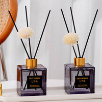 Diffuseur de parfum de luxe 200 ml avec décor floral pour la maison, le spa, l'hôtel, cadeau, parfum personnalisé, marque privée, OEM, vente en gros