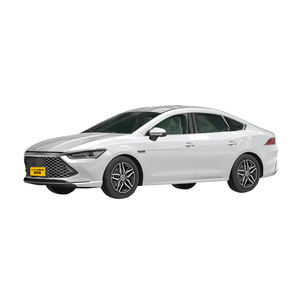 2022 BYD Qin PLUS DM-I CHAMPION Edition 2เรือธงรถไฟฟ้าแบบไฮบริดพร้อมมอเตอร์55กม. - Product Image 2