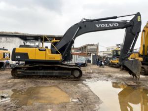 Excavatrice d'occasion Volvo EC290 à Shanghai en stock à Offre Spéciale - Product Image 2