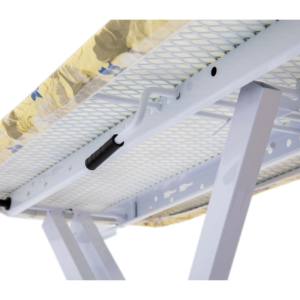 Planche à repasser MILENYUM classique et moderne, en plastique et tissu, pliable, hauteur réglable, cadre métallique, repose-fer de sécurité, pour usage domestique - Product Image 3