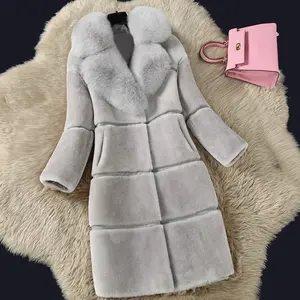 Abrigos de piel para mujer Moda de invierno Chaqueta de piel gris para mujer Ropa de abrigo gruesa y cálida Piel de zorro sintética Forro de algodón informal Botas de nieve de punto