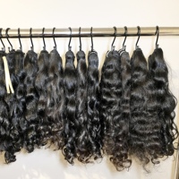 Extensions de cheveux humains bruts 100% naturels, bouclés birmanes 12A, ondulés naturels, provenant de fournisseurs de cheveux bruts vietnamiens et cambodgiens