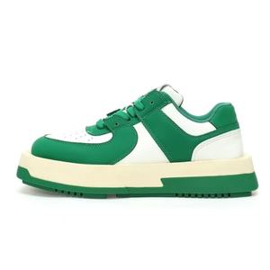 Chaussures de course unisexe de luxe en cuir véritable Cloud, style rétro, basses, décontractées, pour le skateboard, tendance mode - Product Image 2